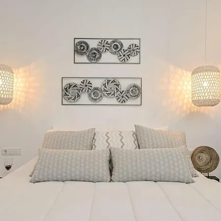 Gorgeous Naxos | 3 Bedrooms | Hancock | Beautiful Sea Views And Private Pool | Naxos Ajía Ána